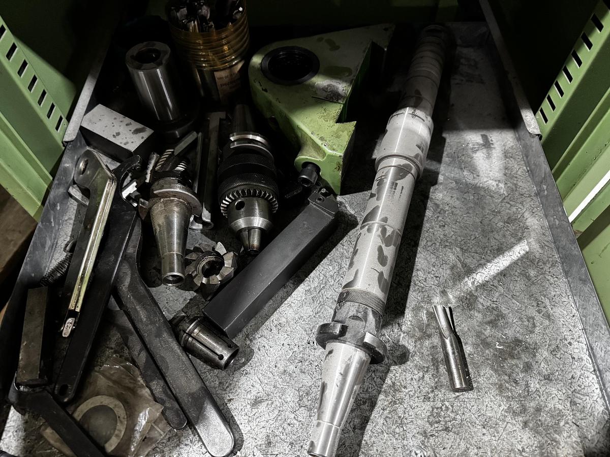 Gebraucht Konventionelle Universal-Fräsmaschine KUNZMANN UF 6 N