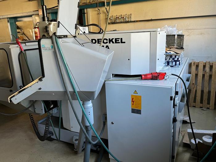 Überholt CNC Fräsmaschine DECKEL FP4 A