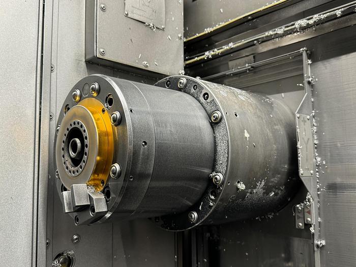 Gebraucht Bearbeitungszentrum - Horizontal MAKINO A55