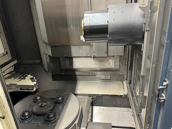 Gebraucht Bearbeitungszentrum - Horizontal MAKINO A55