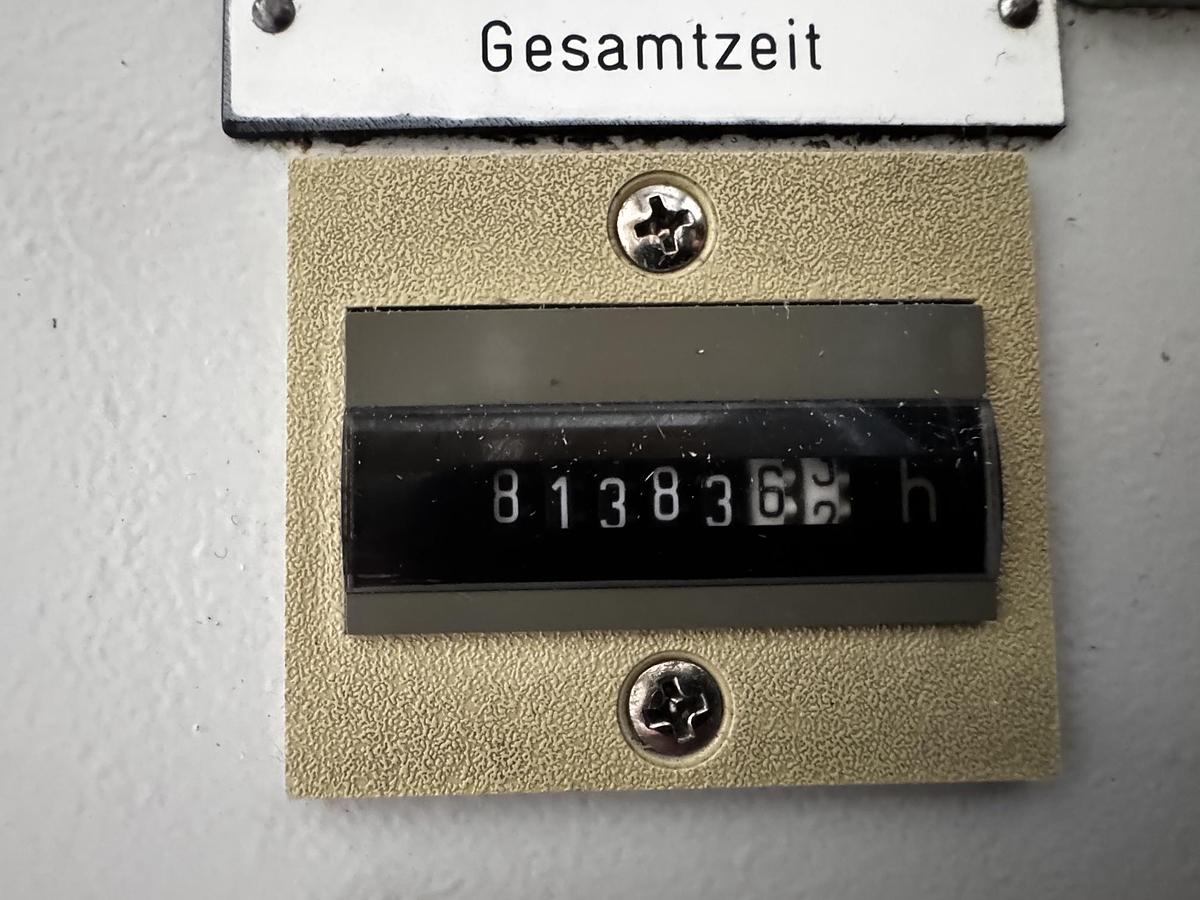 Gebraucht CNC Wälzfräsmaschine  LIEBHERR LC 282