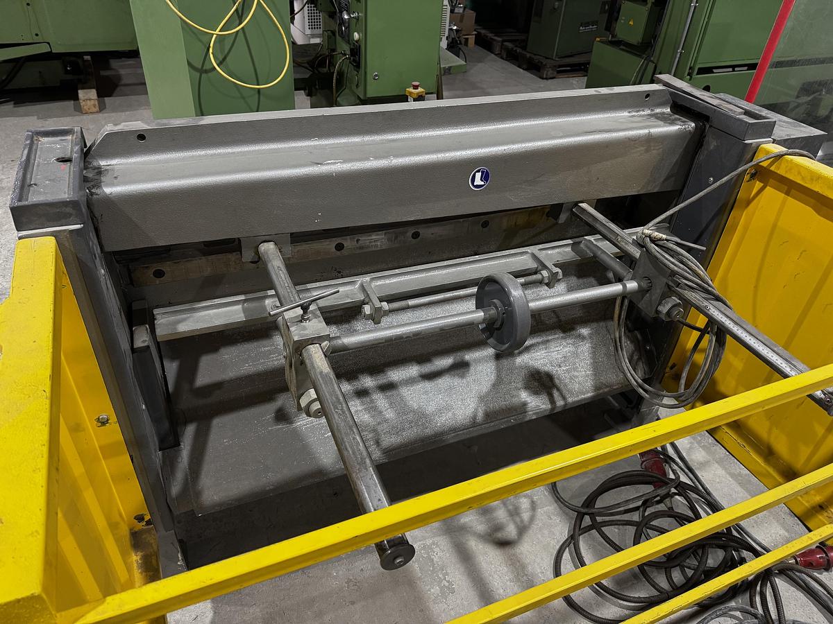 Gebraucht Guillotine-/Schlagschere HILALSAN RGM 1350-3