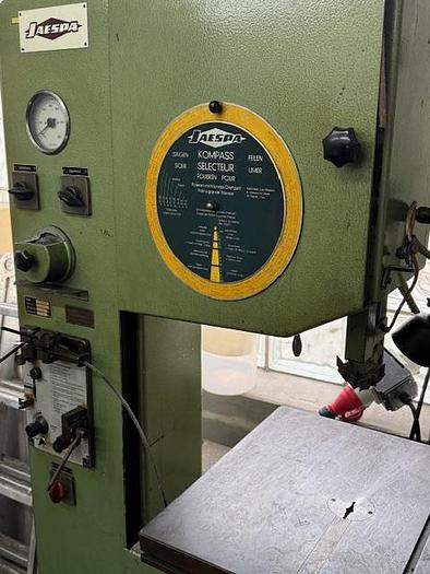 Gebraucht VERTIKAL-BANDSÄGEMASCHINE JAESPA MSP 4