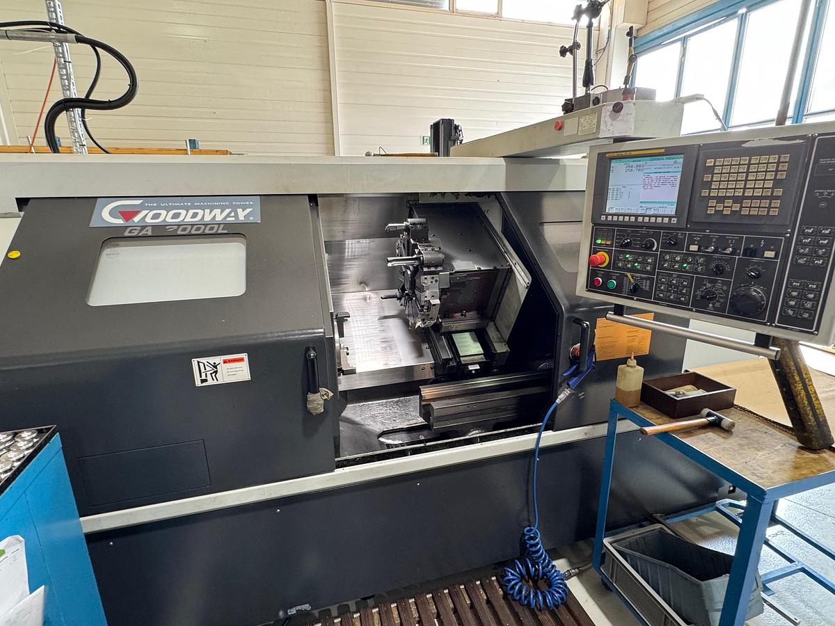 Gebraucht CNC Drehmaschine GOODWAY GA3000L