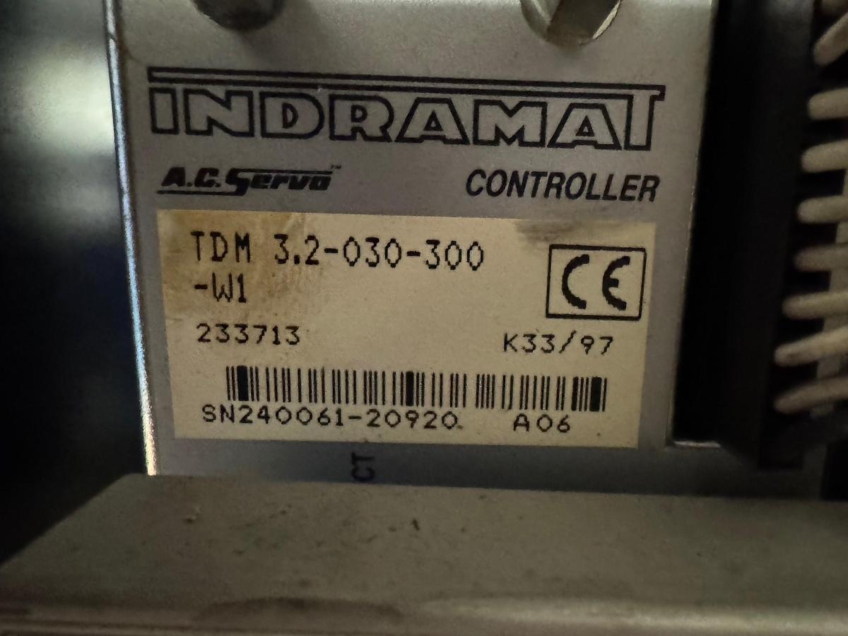 Gebraucht INDRAMAT Ersatzteile  Antriebsregler  Servoverstärker  A.C. Servo Achsmodule