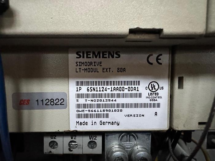 Gebraucht Ein Paket SIEMENS 810D Steuerung mit Antriebsregler und Karten