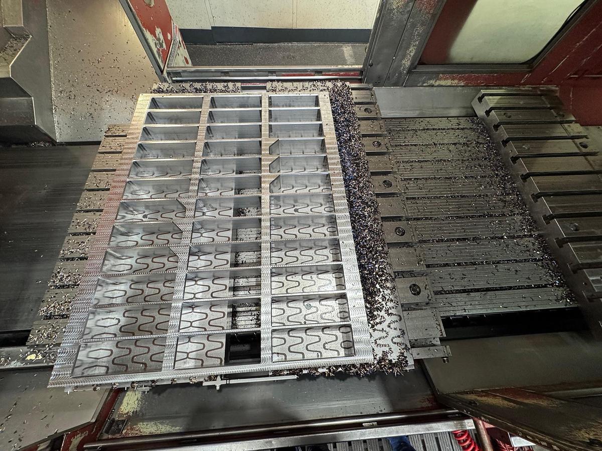 Gebraucht CNC Universalportalbearbeitungszentrum FPT Industrie S.p.A. Modell: DINO DV28T2208