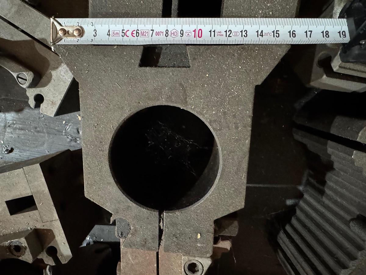 Gebraucht MULTIFIX C+D und sonstige WZ-Aufnahmen auf Europalette