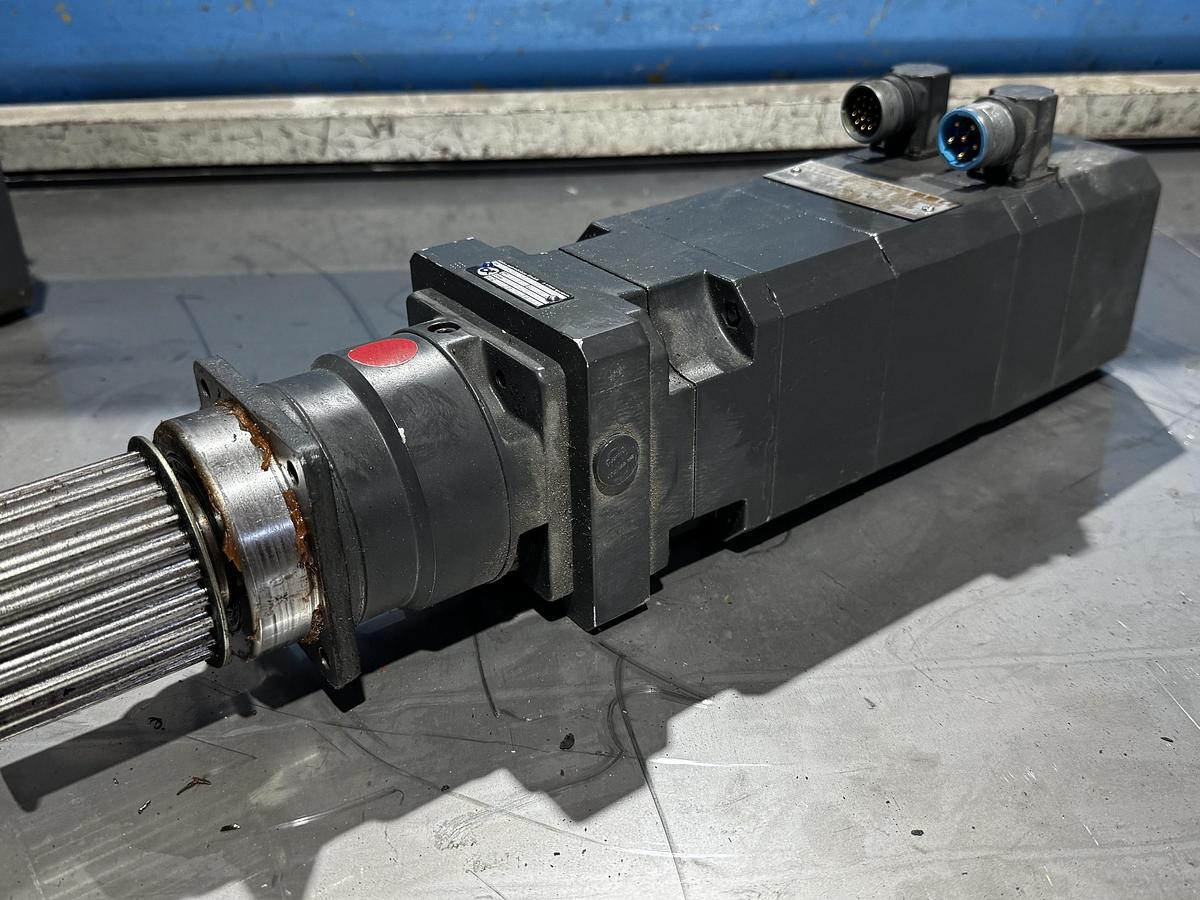 Gebraucht Siemens SIMOTICS 1FT6041-4AK71-4EH0-Z Dreiphasen-Synchron-Servomotor