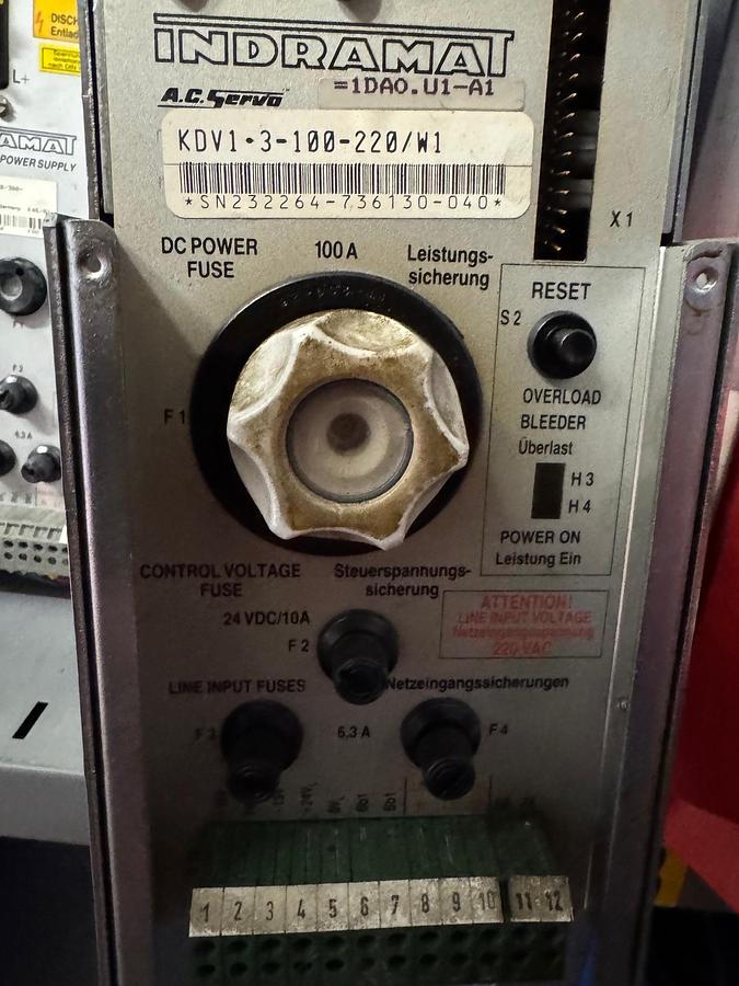 Gebraucht INDRAMAT Ersatzteile  Antriebsregler  Servoverstärker  A.C. Servo Achsmodule