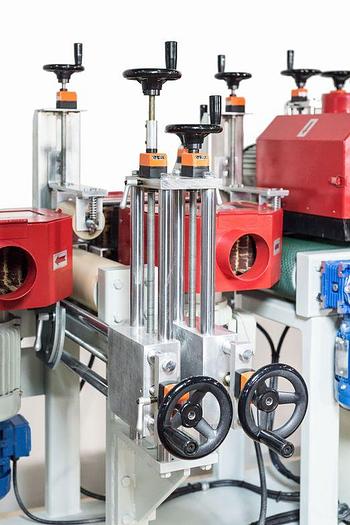 Northtech NT MBS12-2T1R2L-EL Five Head Moulding Brush Sander