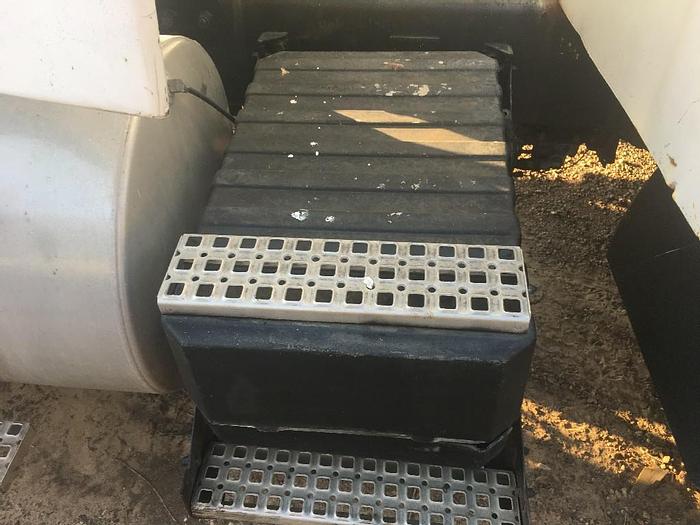 Used 1995 Volvo WCA64T