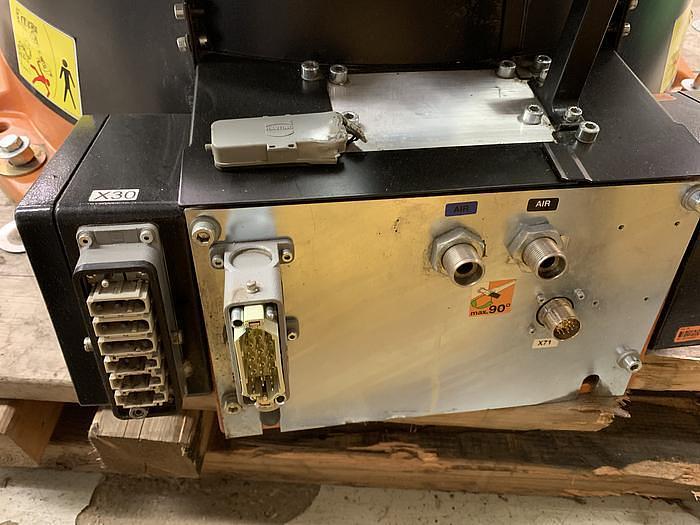 Used 2010 KUKA KR 100-2 PA 4 AXIS PALETTIZING ROBOT W/KRC 2 ed05 CONTROLLER