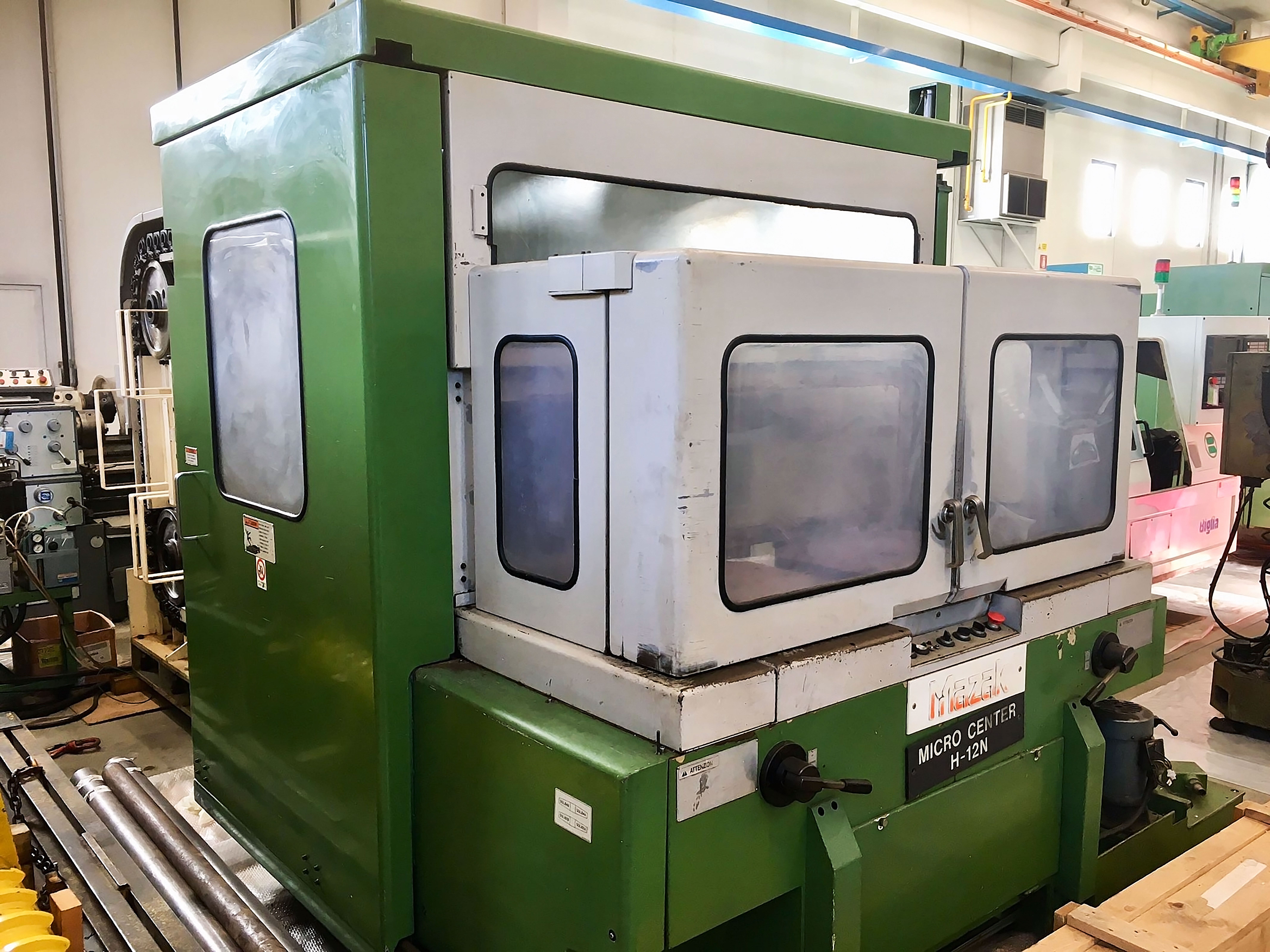 Used Mazak Microcenter H12n - CNC Machining Center - 1988