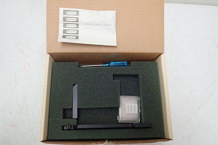 Used Beckman DU Series Spectrophotometer Accessories, P/N 596077