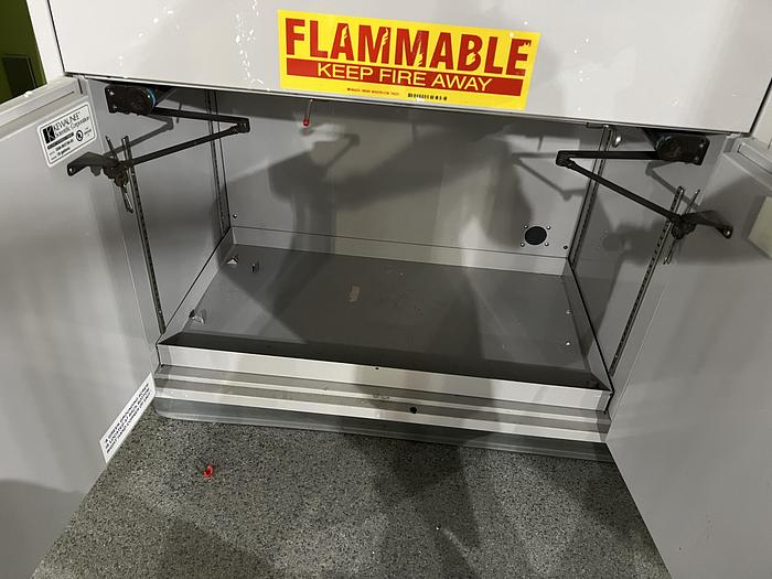 Used Kewaunee Scientific 6' Fume Hood