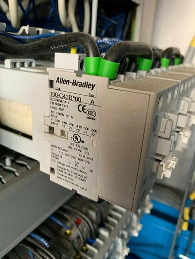 Used 1 x Allen Bradley 100-C43D