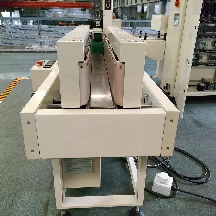 Automatic Single Roll Toilet Paper Packing Machine ZB530