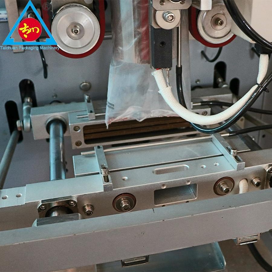 Leak-proof packaging machine