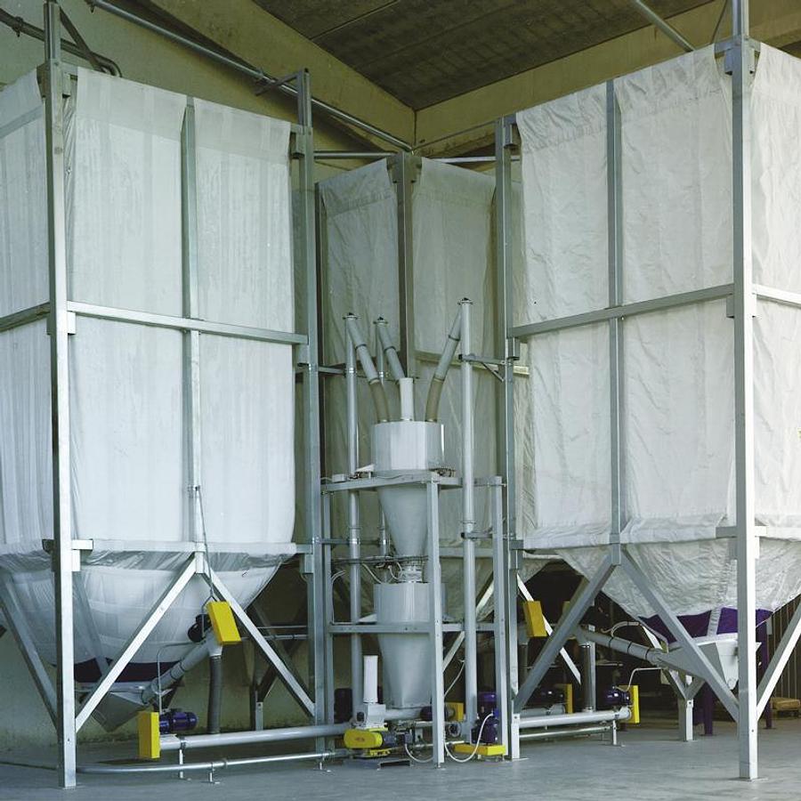 Silos made of high-tenacity polyester