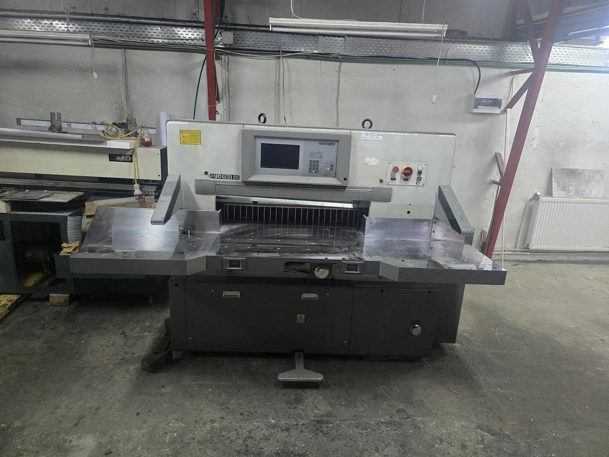 Used Guowei 92 E (2014) | 92 cm Hydraulic Paper Guillotine Cutter