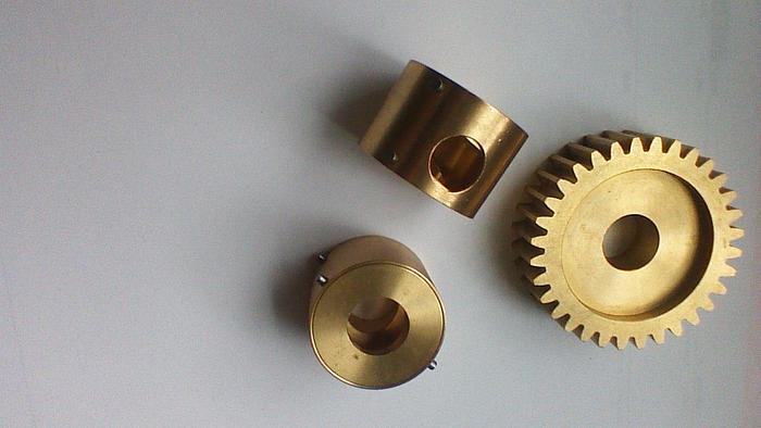 EFZ-Parts. We can provide also here not listed spare parts. Motor Gear, Middle Gear, Brush Gear