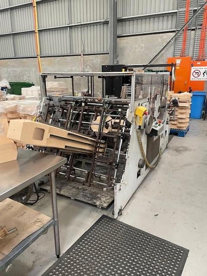 Used Heiber & Schroder CE1000-2 / CE850-2 / CE650-1 Tray Former Line (2009)