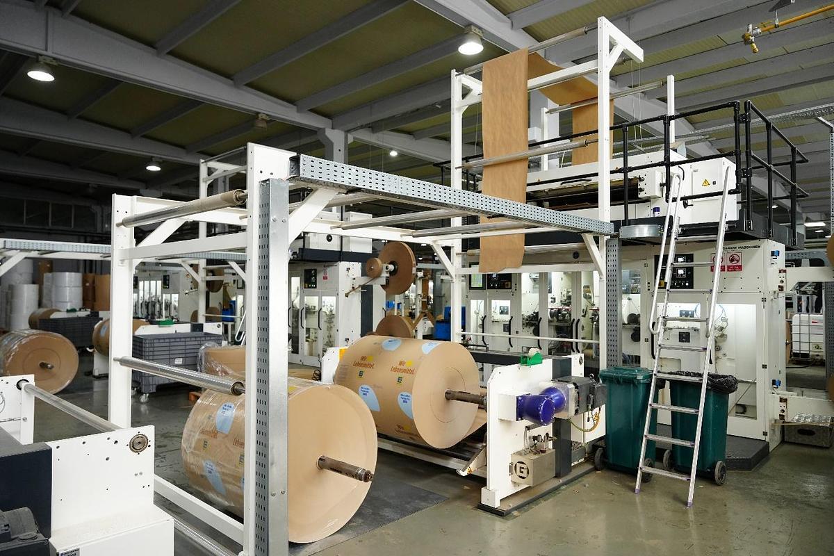 Used Garant Triumph 5QT Paper Bag Making Machine with Flat Handle Unit – 2021