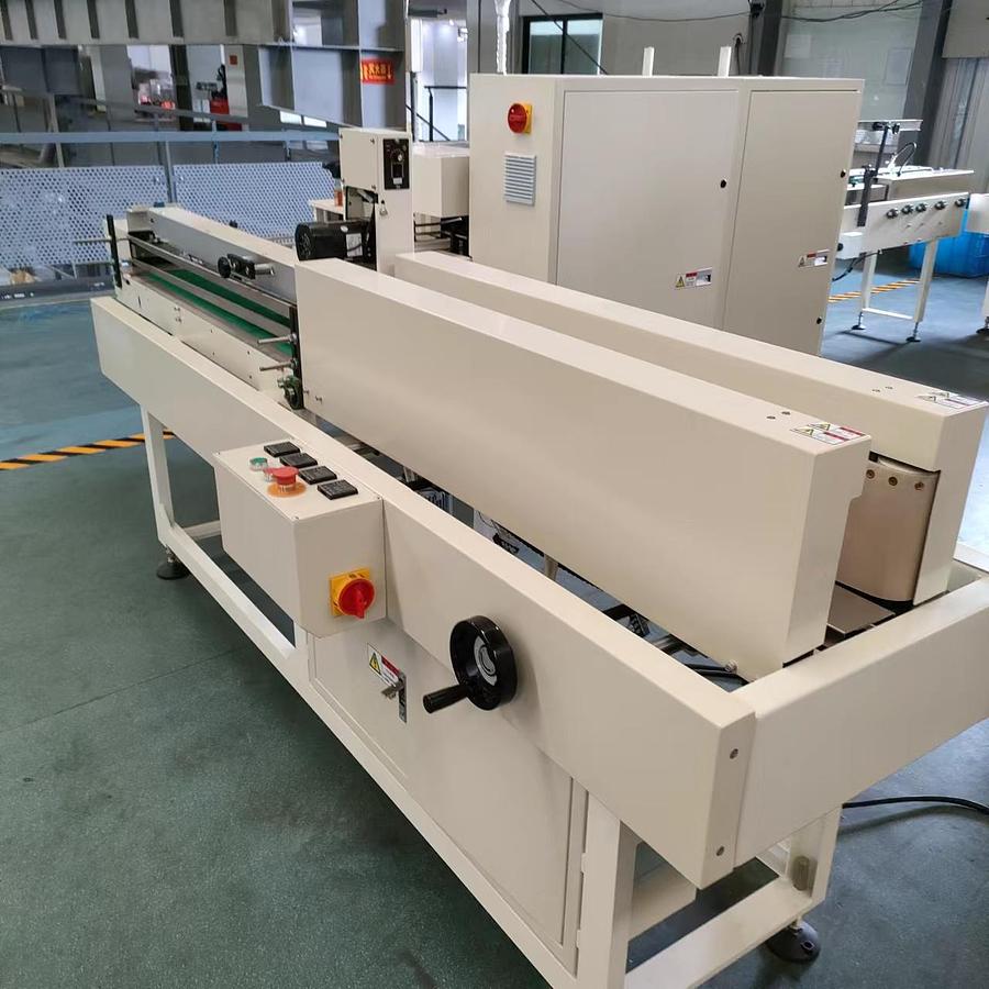 Automatic Single Roll Toilet Paper Packing Machine ZB530