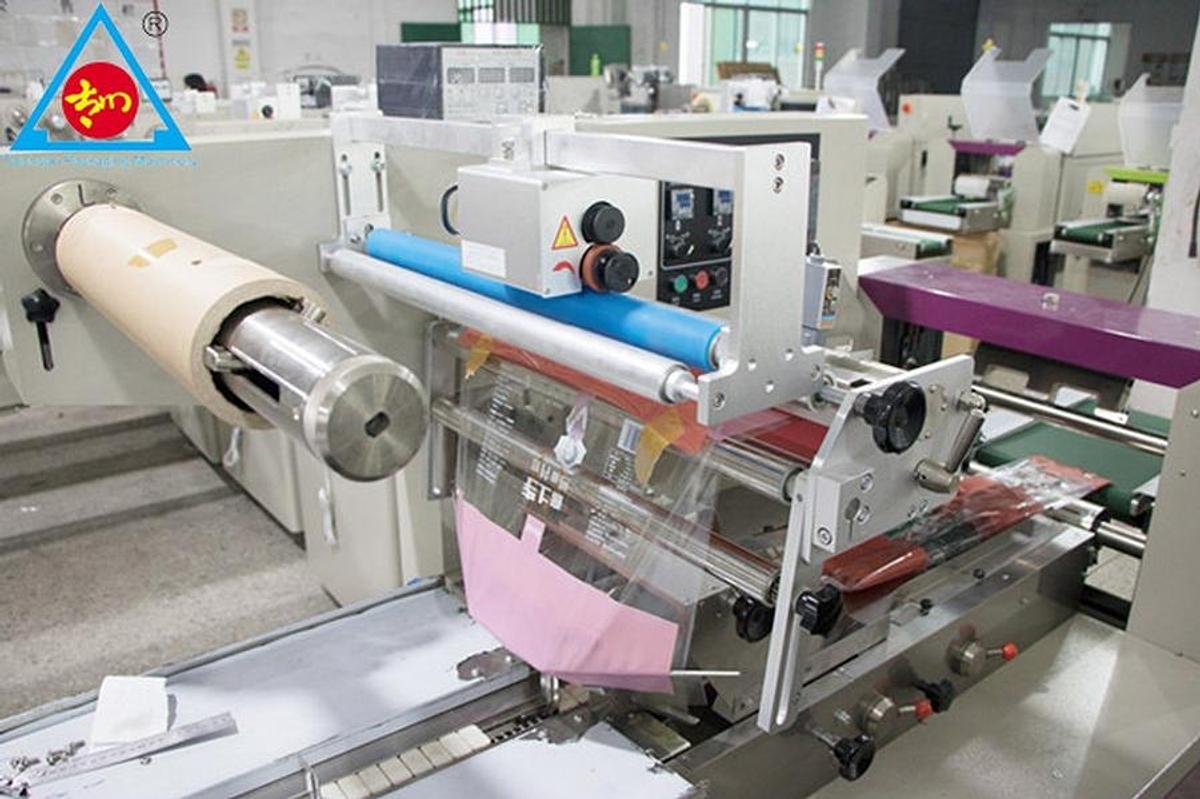3M mask packaging machine