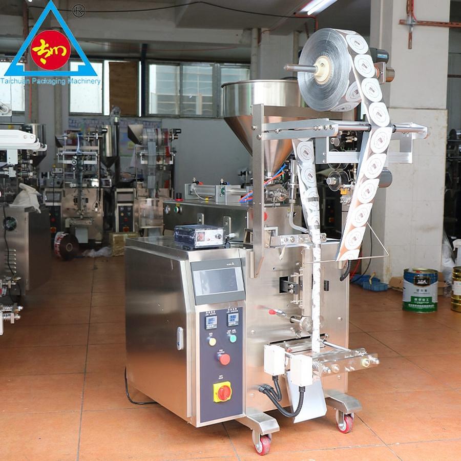 Ketchup packaging machine