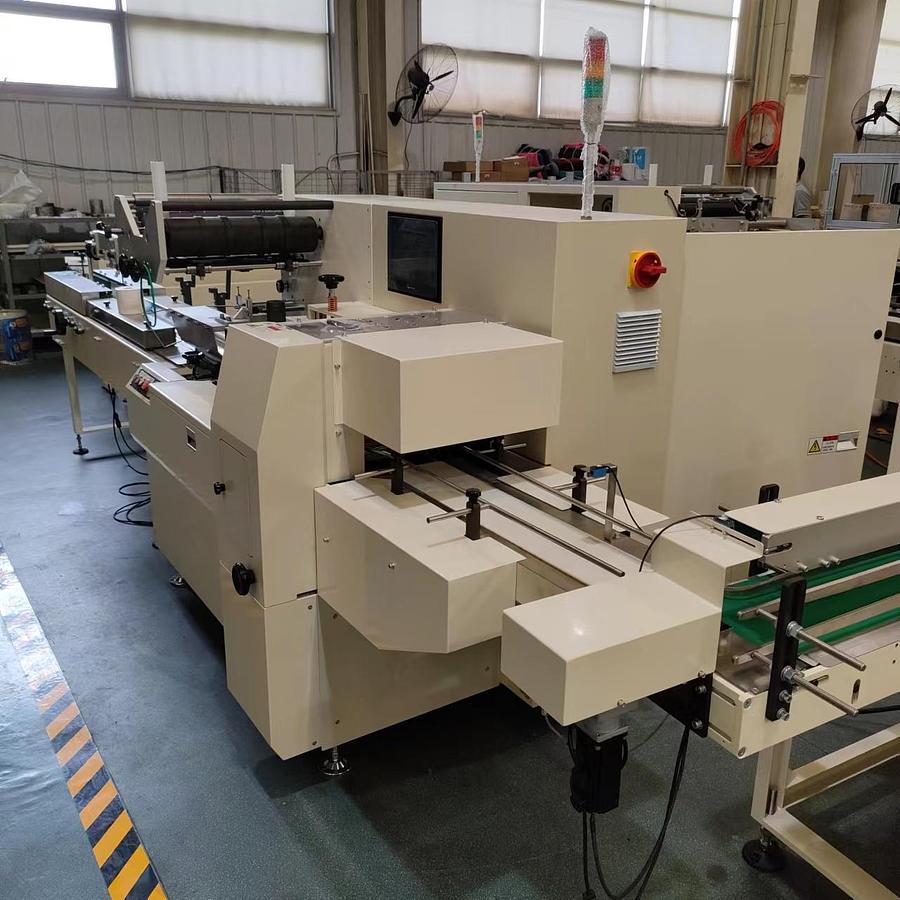 Automatic Single Roll Toilet Paper Packing Machine ZB530