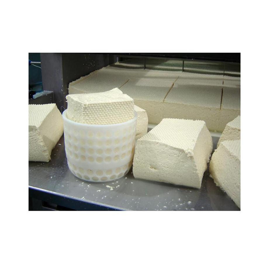 Plants for the production of hard, semi-hard and soft cheeses