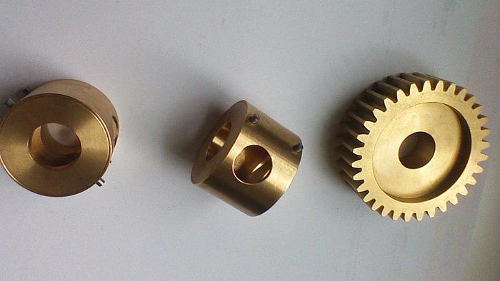 EFZ-Parts. We can provide also here not listed spare parts. Motor Gear, Middle Gear, Brush Gear