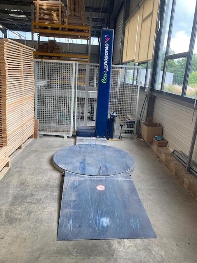 Used Robopac Ecoplat Base FRD