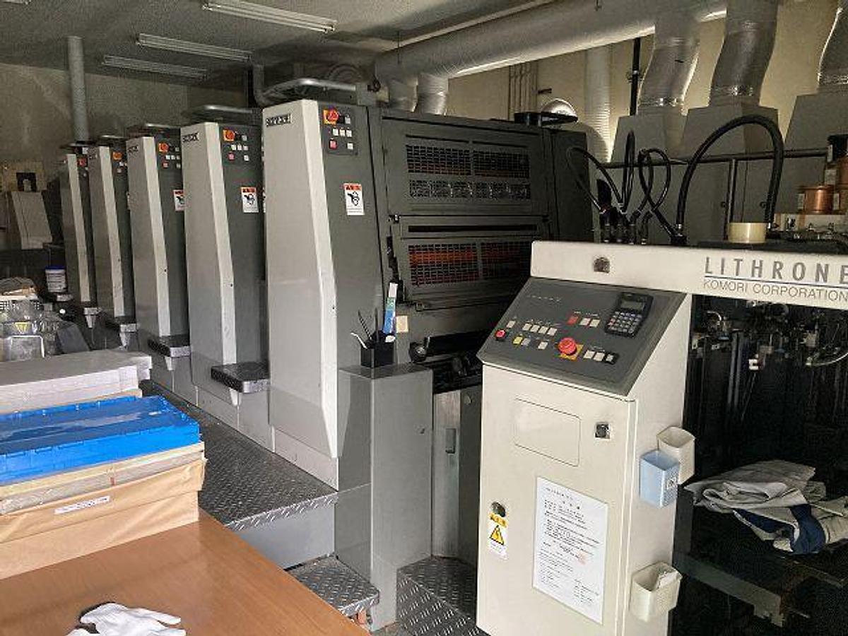 Komori LS-526 + UV 