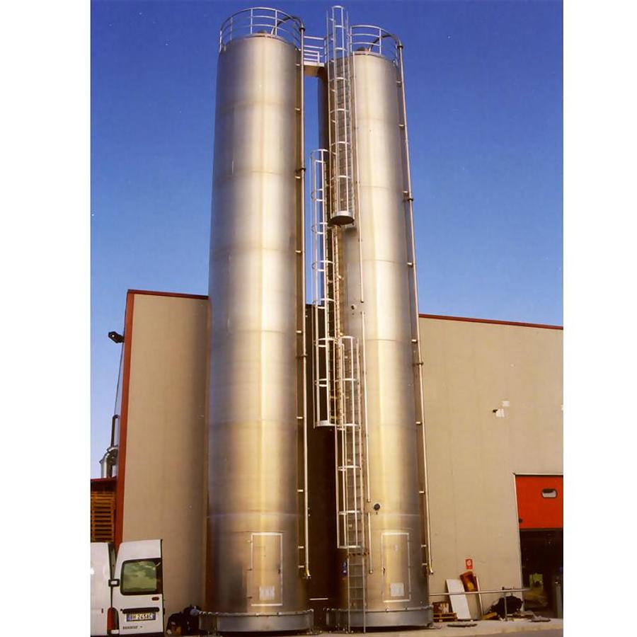 AIMg3 silos for solid, powder, and granulated products