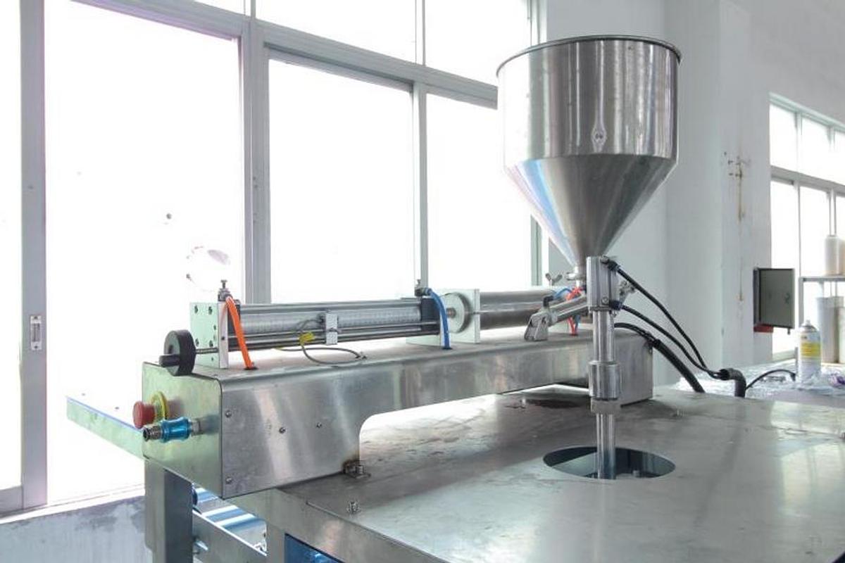 Chili oil bag packaging machine