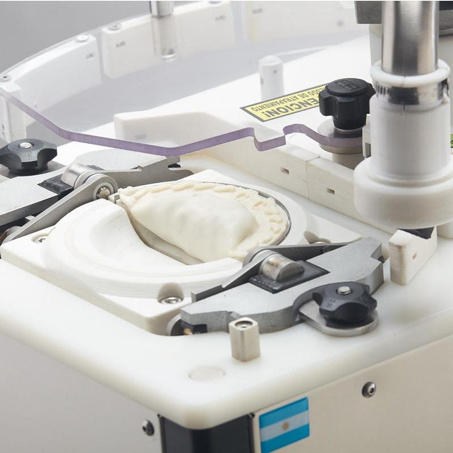 A1 SEMI-AUTOMATIC EMPANADA ASSEMBLING MACHINE