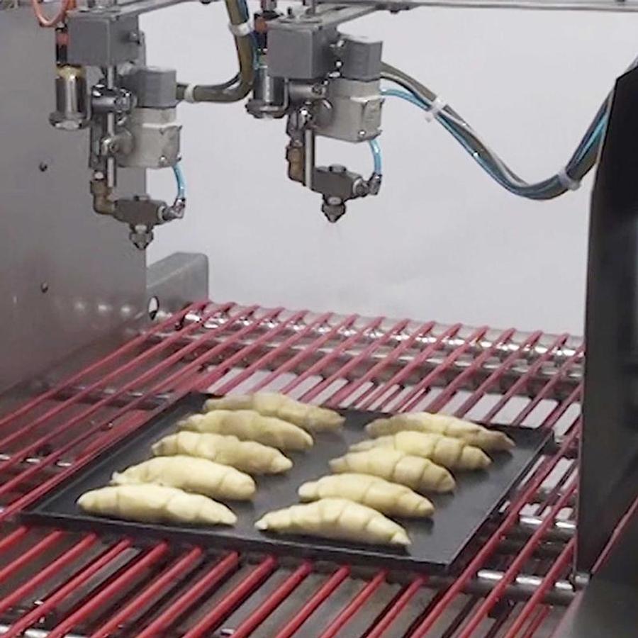 Belsyrup spray system