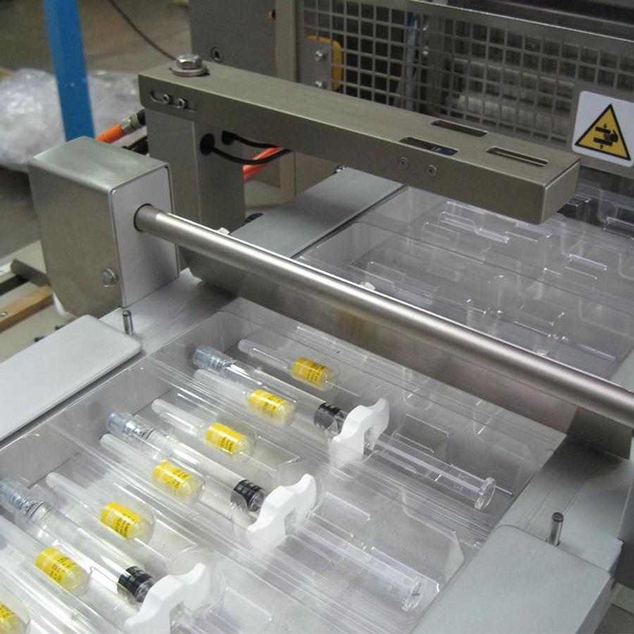 Automatic Thermoforming Machine for Medical Items