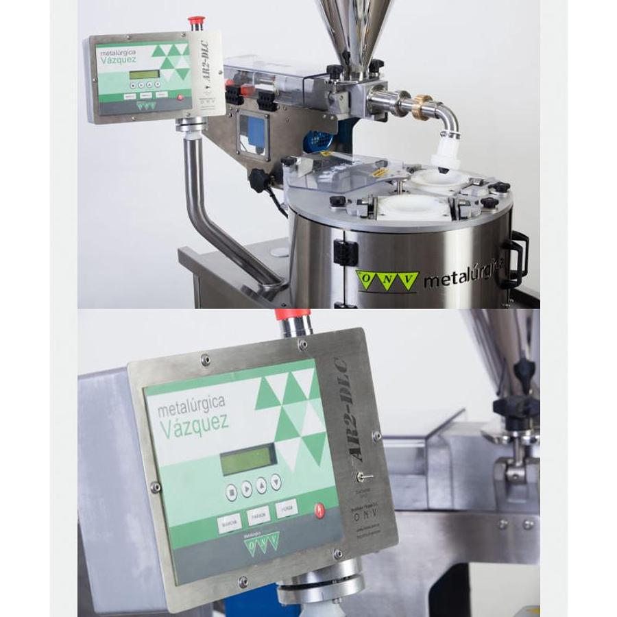 Empanada maker with AR2D-LC dispenser