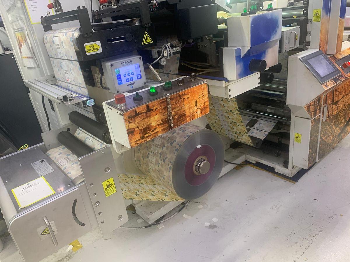 Used Brotech CDF 330 Label Finishing Machine Rotary/Semi-Rotary 120 m/min