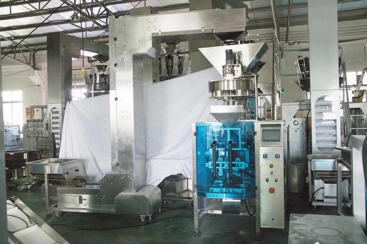 Hawthorn slice packaging machine