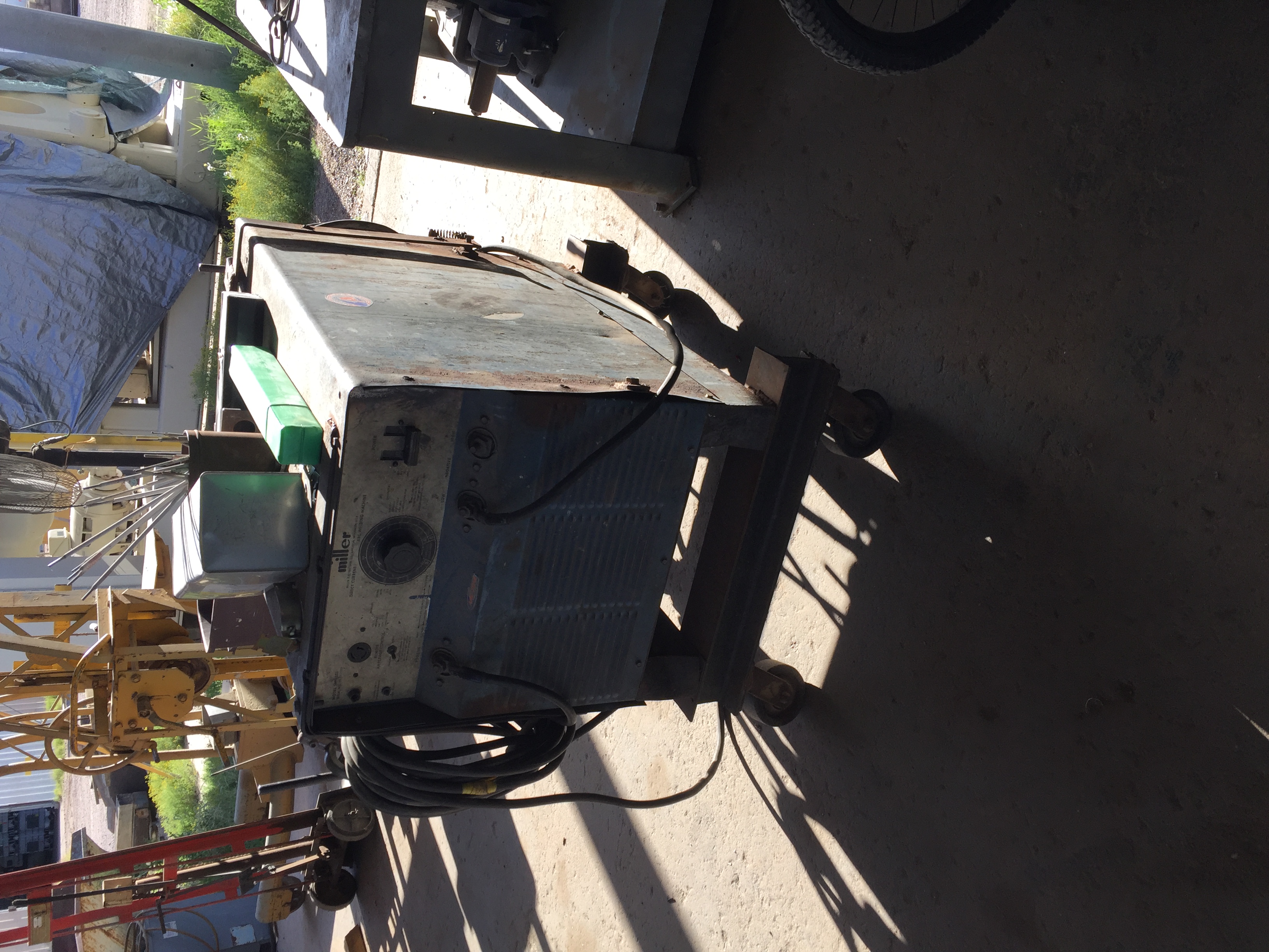 Used 300 Amp. Miller Mdl. SRH-333 DC Welder