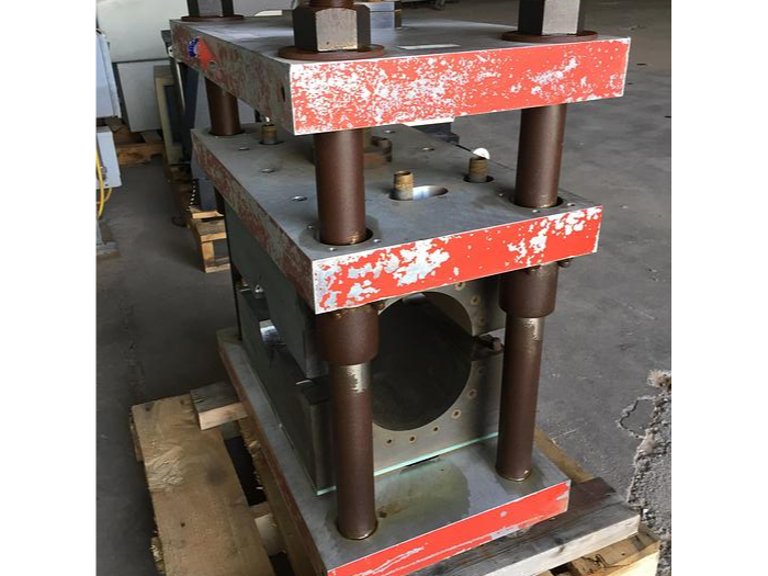 Used 30 Ton Danly 4 Post Screw Press
