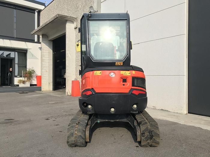 Used KUBOTA U27-4