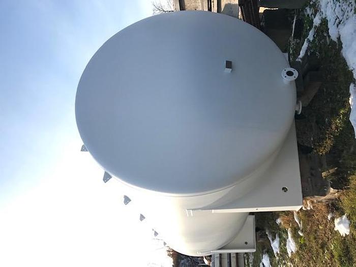 D'occasion USED 13 200 GALLON TANK, CARBON STEEL, HORIZONTAL