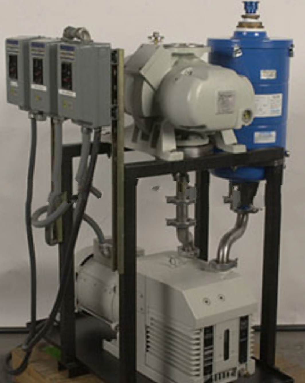 Used Leybold  D40B 32.5cfm