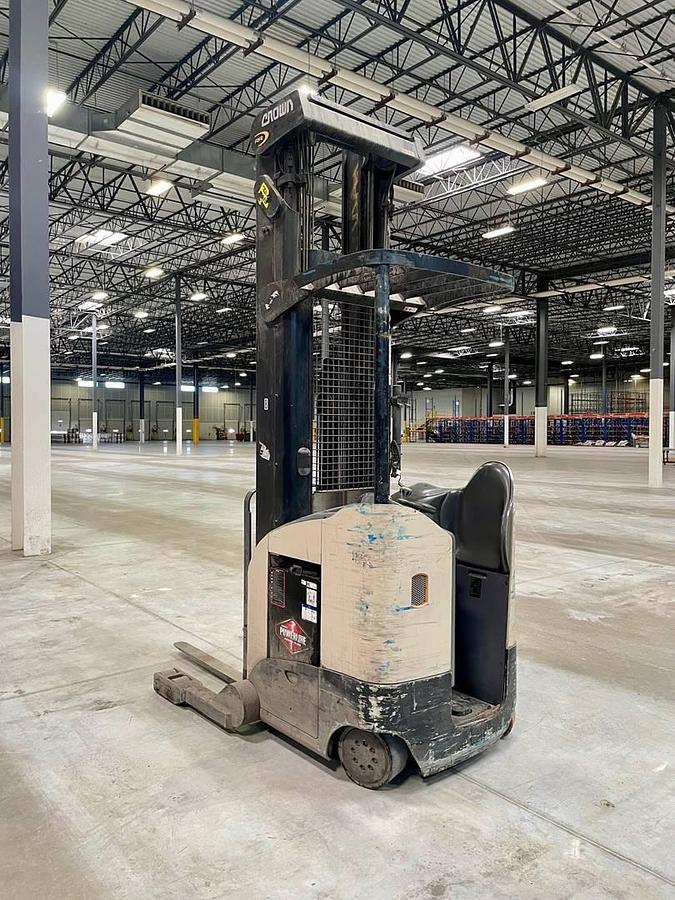 Used 2013 Crown RR5725-45